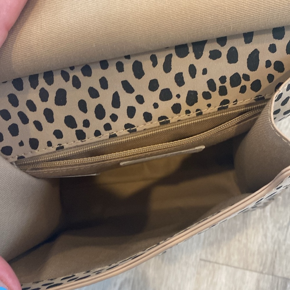 Universal Thread Crossbody Leopard Print. Like Ne… - image 5